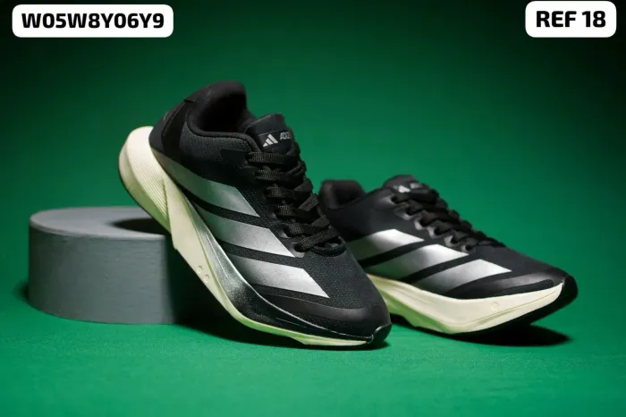 Tênis esportivo Adidas masculino mega confortável 