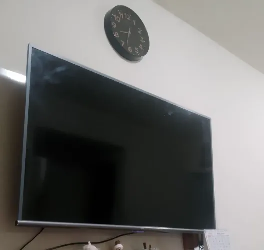 Tv TCL 50 polegadas ( para concerto)