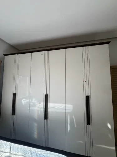 Oportunidade!!! Guarda roupas