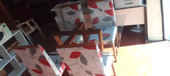 Mesa 4 Cadeiras