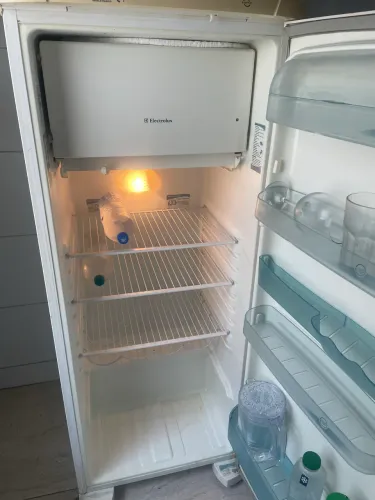 Geladeira eletrolux