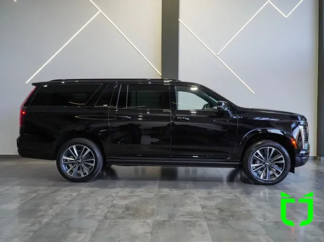 Cadillac Escalade ESV 2026