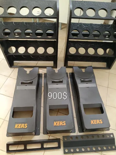 Vendo suportes para equipamentos e produtos para estética automotiva