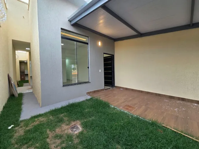 Casa à Venda - Residencial Orlando Morais, Goiânia