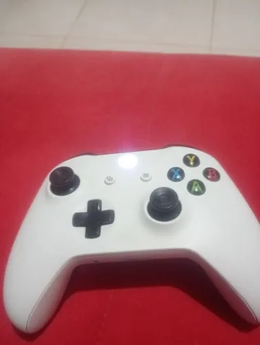 Controle ? do Xbox one s 250 pila pra vender original