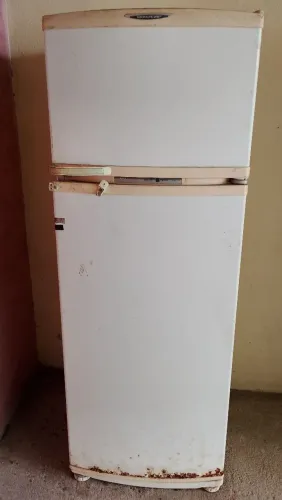 Geladeira usada