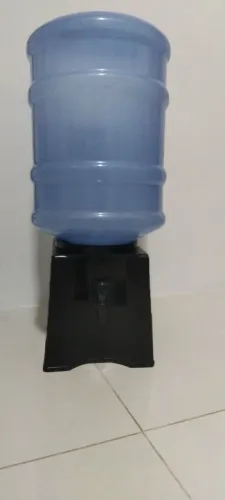 SUPORTE GARRAFÃO DE ÁGUA