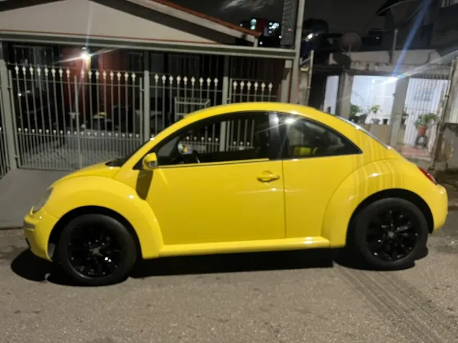 Volkswagen New Beetle 2.0 MI Mec./aut. 2008