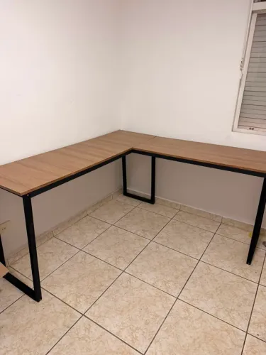 Vende Mesa em L