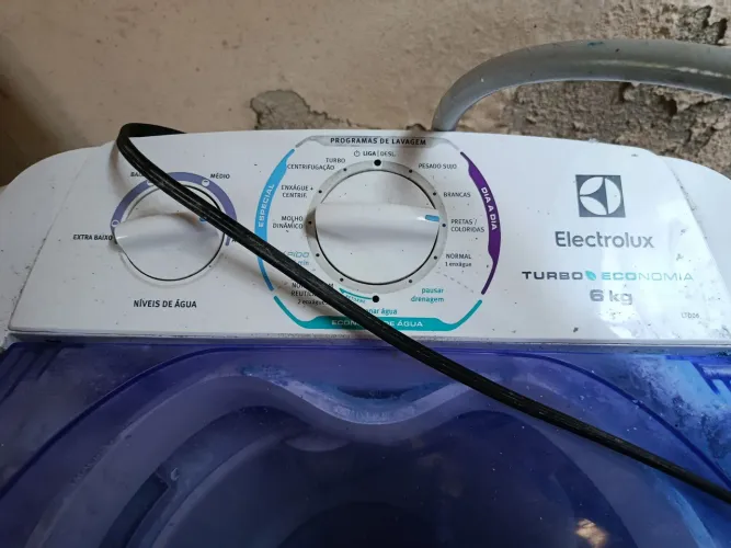 Máquina de lavar Eletrolux 6kg