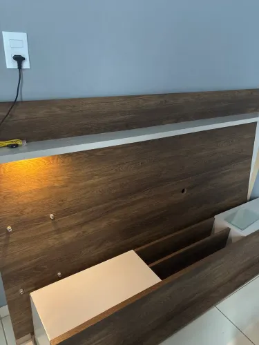 ?Rack e painel pra vender em último estado semi novo?