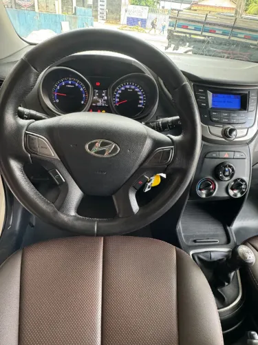 Hyundai HB20 Comf./c.plus/c.style 1.0 Flex 12V 2015
