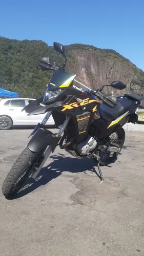 Xre 300 abs muito nova
