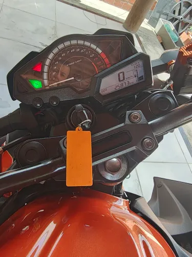 Vendo Kawasaki Z 300 Extra