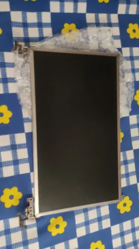TELA p/ notebook 14"pol   HD (1366 × 768)40 pinos  intacta