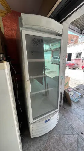 Freezer expositor vertical