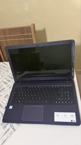 ? Notebook Acer com SSD 480GB - Ótimo para Trabalho e Estudos