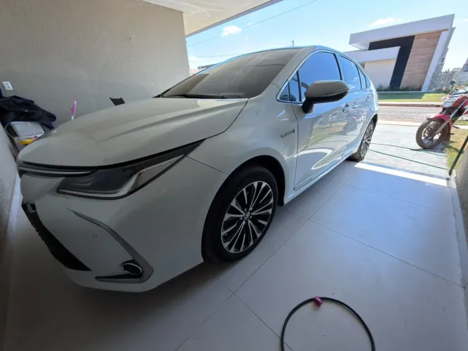 Toyota Corolla Altis Prem. Hybrid 1.8 Flex AUT 2024