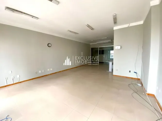 Sala comercial com 48m2 para alugar no Metropolitan Tower