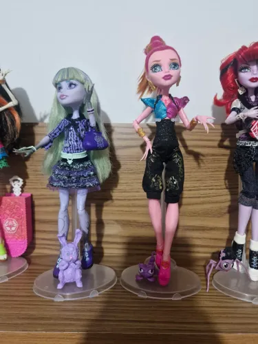 Twyla monster high