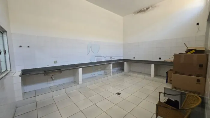 Galpão de 646m² com área de carga e descarga para locação - Jardim Salgado Filho