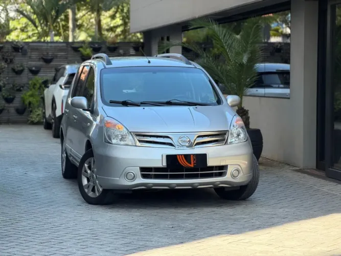 Nissan Livina S 1.8 16V Flex Fuel Aut. 2014