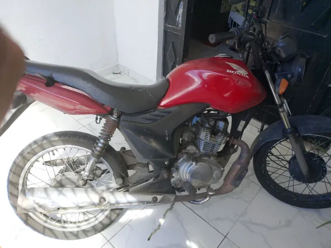 Moto pra vender rápido 2.500