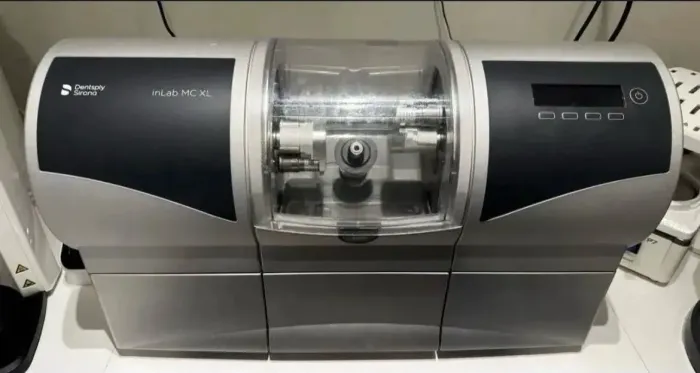 CEREC MCXL + forno 
