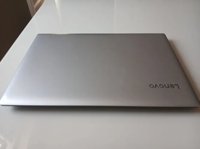 Lenovo IdeaPad 320-15IKB, modelo 80YH Windows 10<br>?*R$700,00*