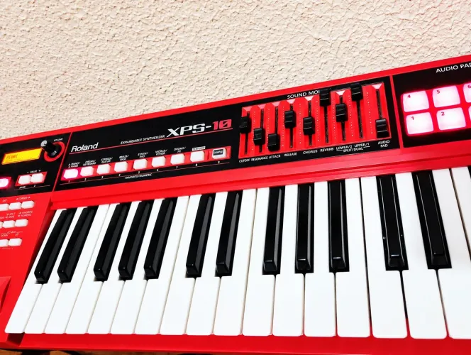Teclado Roland XPS-10 - Praticamente Novo 
