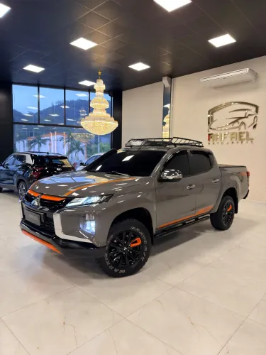 Mitsubishi L200 Triton Sport HPE-S 2.4 CD Dies. AUT 2023