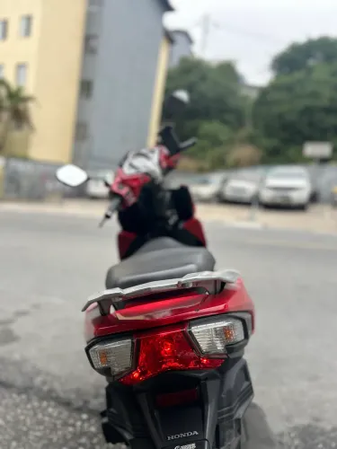 Moto Elite