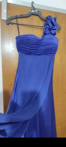 Vendo vestidos de festa 