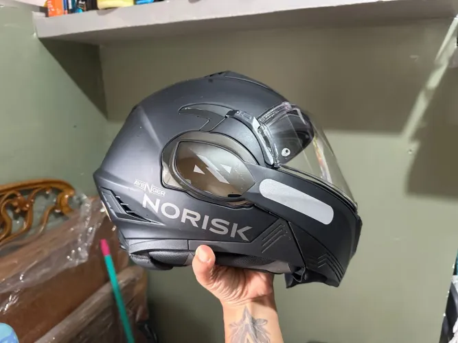 Capacete Escamoteavel Norisk Avenger Seminovo