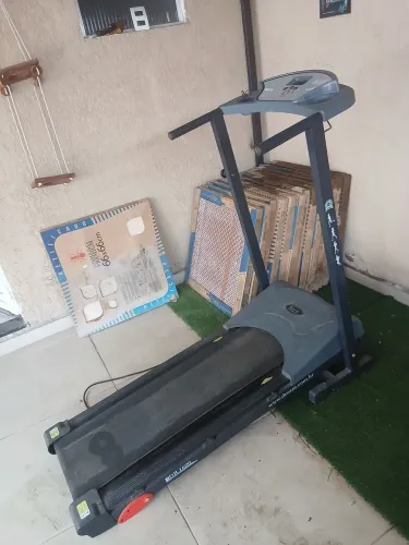 Esteira com defeito Dreams fitness