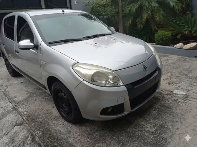 Renault Sandero Expression Hi-flex 1.6 8V 5P 2013