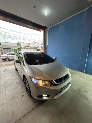 Honda Civic Sedan LXR 2.0 Flexone 16V Aut. 4P 2015