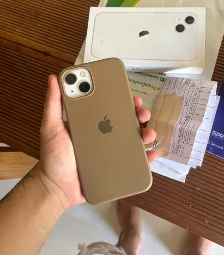 A venda IPhone 13, 256 gigas ?