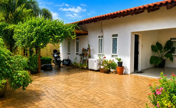 Casa Térrea Santa Cruz I Rua Fechada 4/4