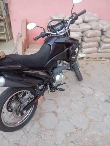 Honda NXR 160 Bros 2024 - Único dono - Apenas 7 mil km
