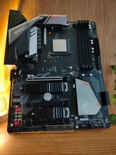 Kit Ryzen 5 3600 + Placa B450 AORUS PRO WIFI GiGABYTE