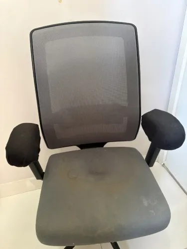 Venda - cadeira ergonômica Flexform - com apoio lombar