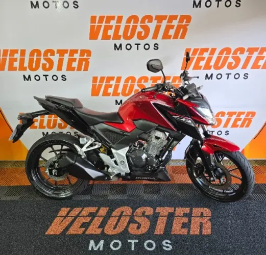Honda CB Twister 300F CBS - 2025 | 10.246 KM