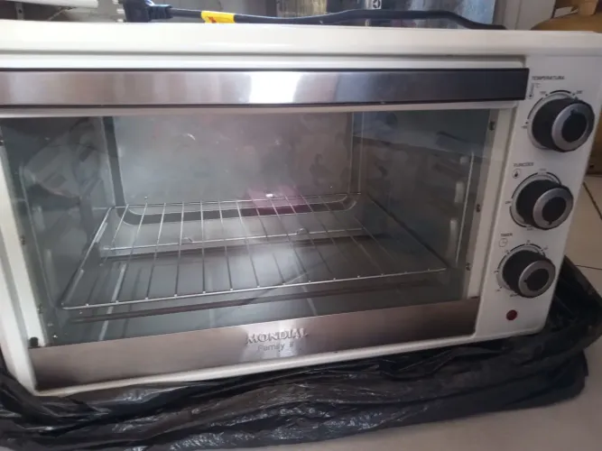 Forno elétrico Mundial 42L