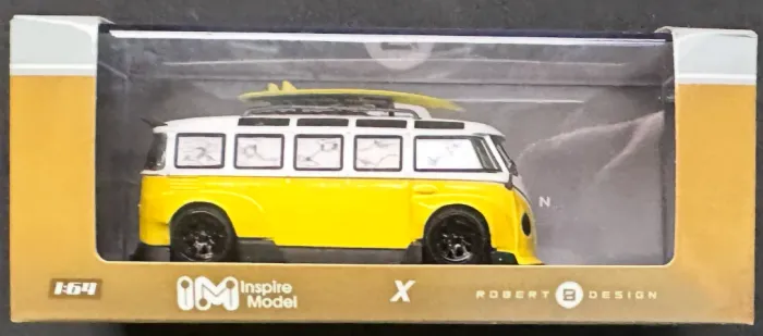 Kombi 1:64 by Robert Design (escala Hot Wheels)