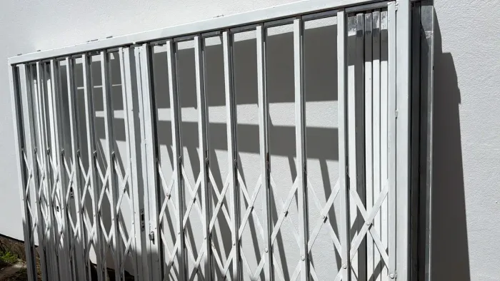 3 Pantográficas com chaves medida A1.55x L2.0