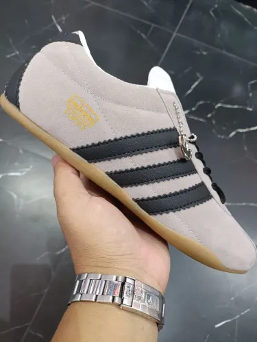 Tênis Adidas Tokio