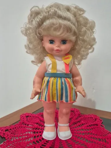 Boneca Sarinha Estrela