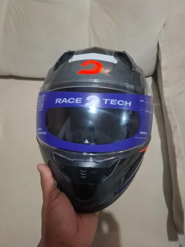 380,00 reais capacete novo