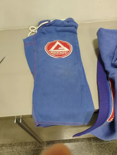 Kimono infantil entre 8 e 10 anos Gracie barra